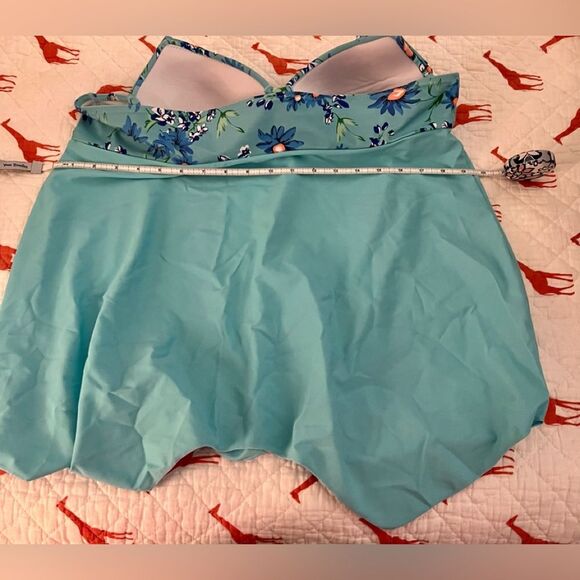 Women’s Swim Suit - Picture 6 of 8